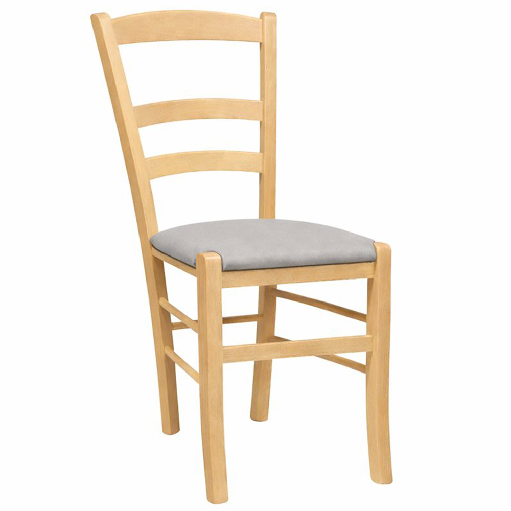 Sedie da sala da pranzo paesana in legno naturale seduta imbottita grigio chiaro.